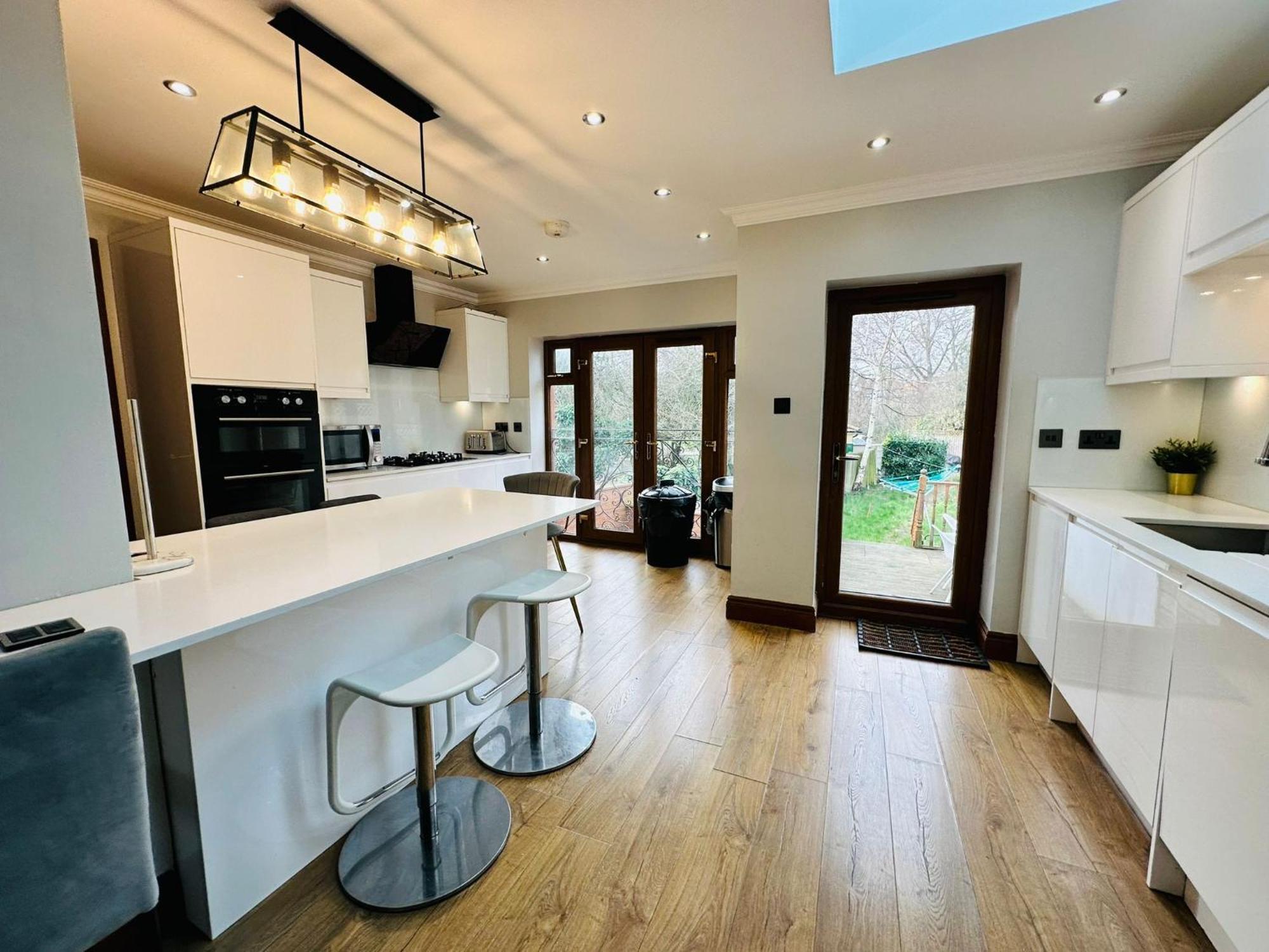 Appartamento Spacious 6 Bed In Wembly,